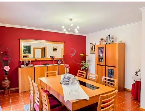 Moradia T4 em Bragança | Espaço, Conforto e Localização Central