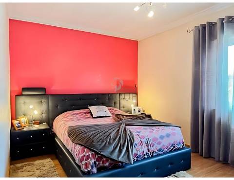 Moradia T4 em Bragança | Espaço, Conforto e Localização Central