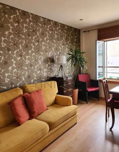 Apartamento T2 Praia da Costa Nova em frente ao Mar c/ Terraço Privativo