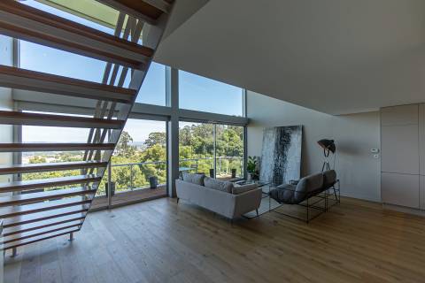 Loft Exclusivo na Quinta de Cravel em Vila Nova de Gaia | Remodelado e Mobilado