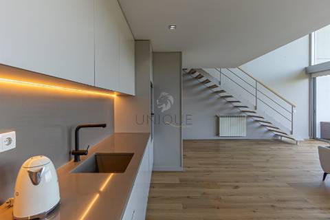 Loft Exclusivo na Quinta de Cravel em Vila Nova de Gaia | Remodelado e Mobilado