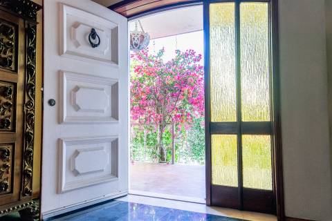 Moradia em Oliveirinha, Aveiro | 5 Quartos, 1220m² de Terreno e Grande Potencial