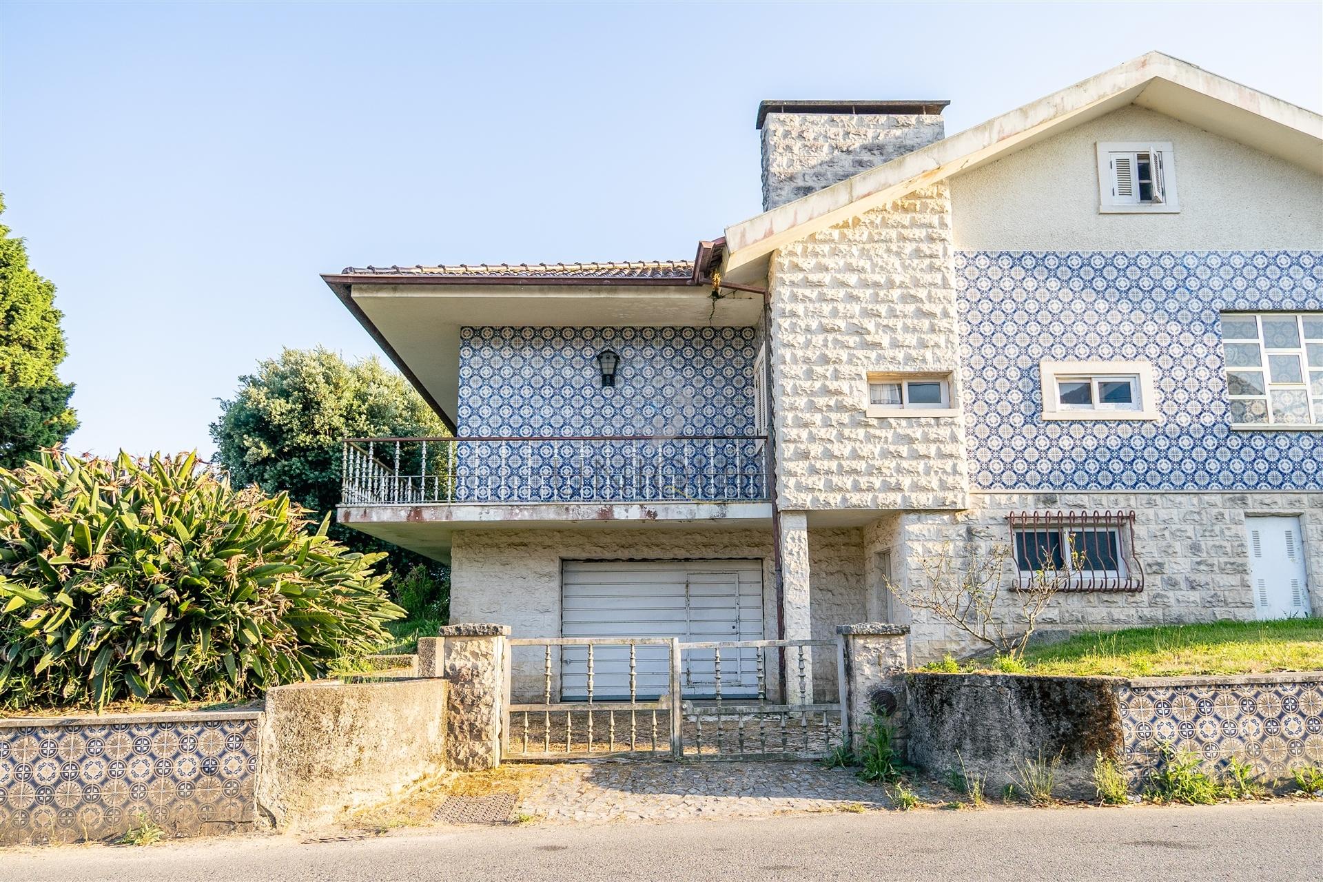 Moradia T9 Venda em Oliveirinha,Aveiro