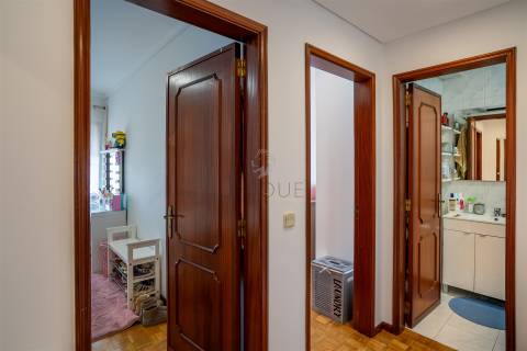 Apartamento T3+2 Duplex no centro de Vagos | Remodelado com garagem