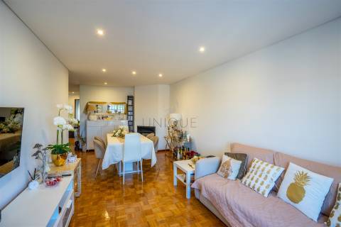 Apartamento T3+2 Duplex no centro de Vagos | Remodelado com garagem