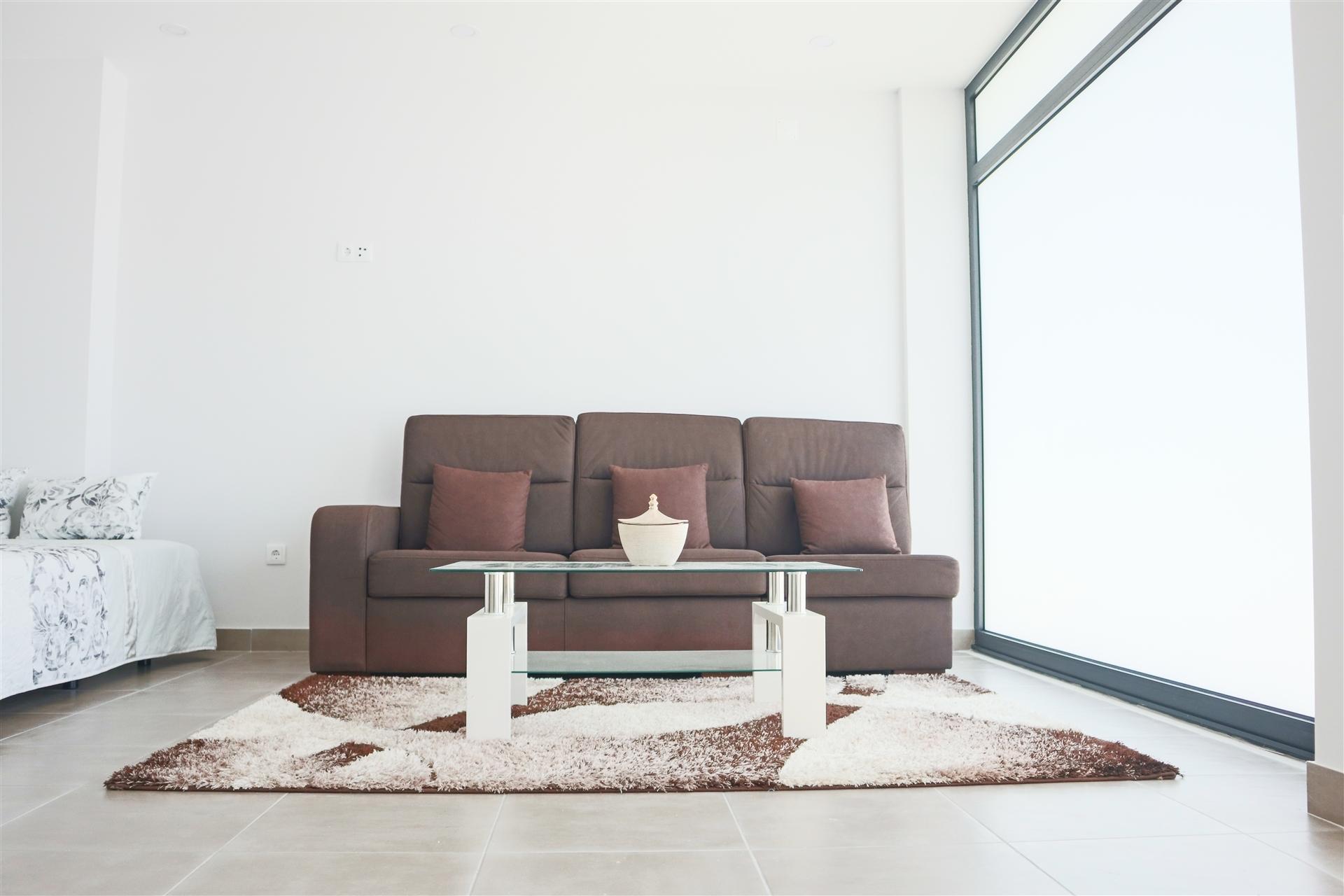 Apartamento T0 Renovado em Travanca - Santa Maria da Feira