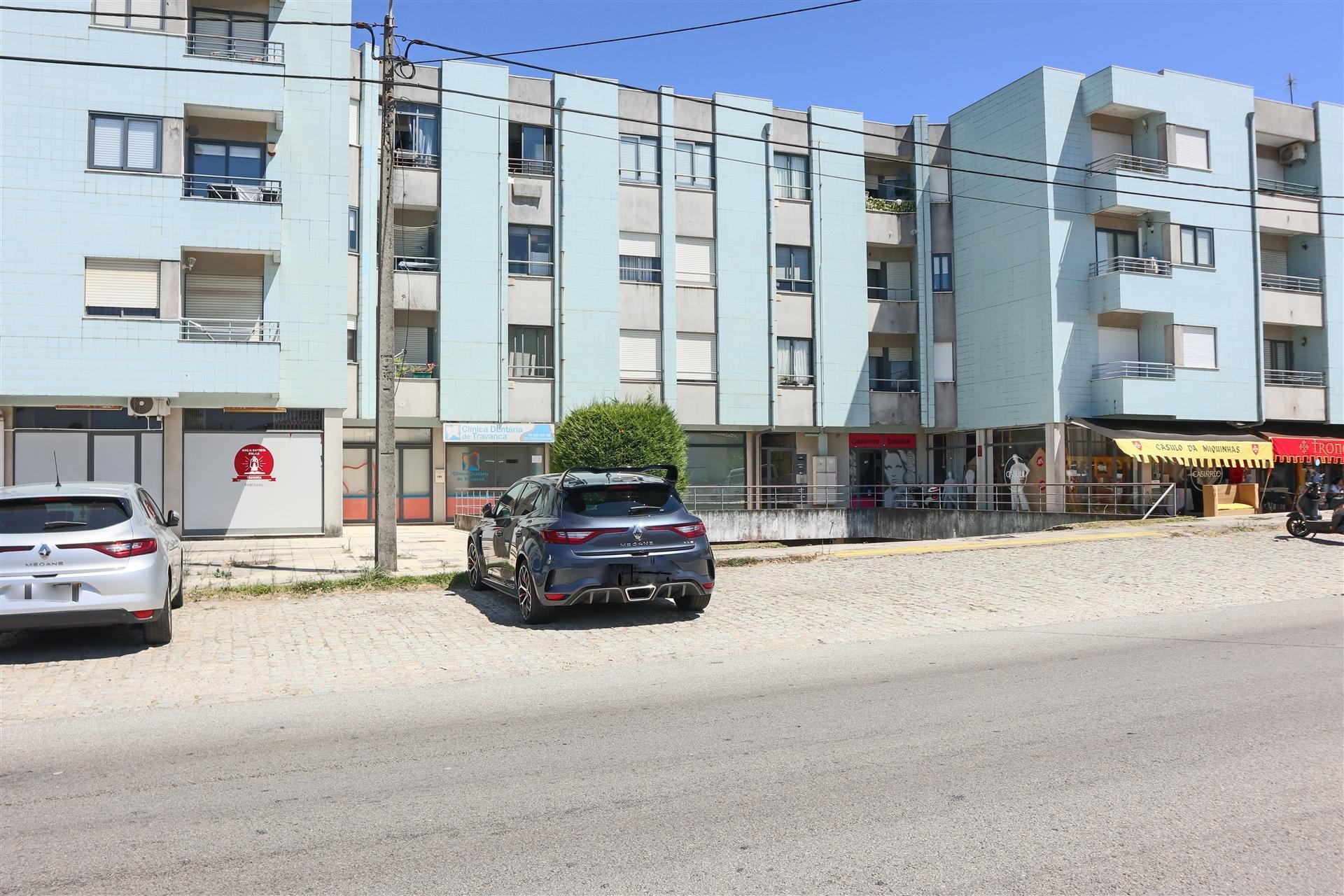 Apartamento T0 Renovado em Travanca - Santa Maria da Feira