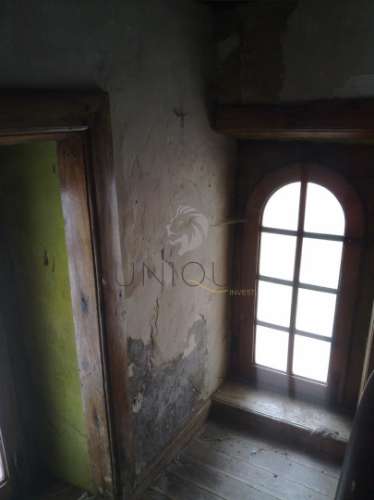 Moradia Secular para Restauro em Cacia, Aveiro | Potencial de Reabilitação