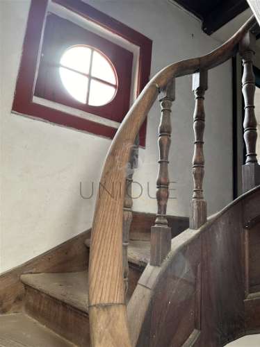 Moradia Secular para Restauro em Cacia, Aveiro | Potencial de Reabilitação