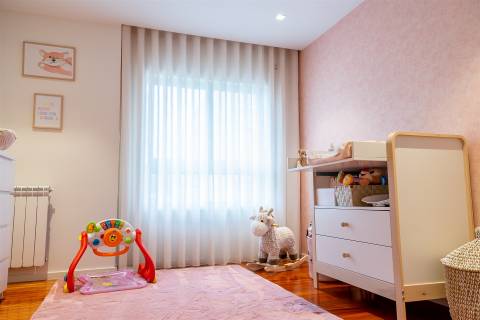 Apartamento T3 em condomínio privado na Maia | Piscina e garagem