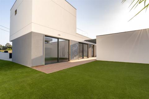 Moradia T4 nova construção em Ílhavo | Próxima do centro de Aveiro