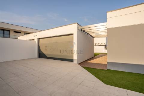 Moradia T4 nova construção em Ílhavo | Próxima do centro de Aveiro