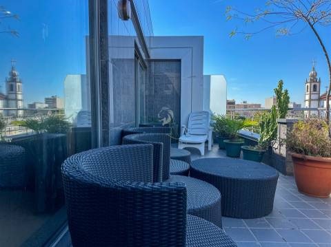 Apartamento T2 com Terraço e Garagem Fechada – Ferreiros, Amares | Perto de Braga