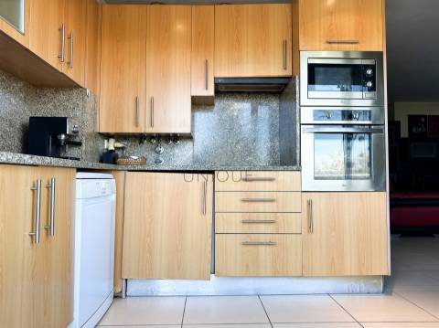 Apartamento T2 com Terraço e Garagem Fechada – Ferreiros, Amares | Perto de Braga