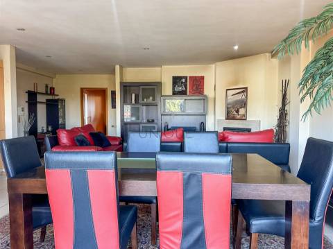 Apartamento T2 com Terraço e Garagem Fechada – Ferreiros, Amares | Perto de Braga