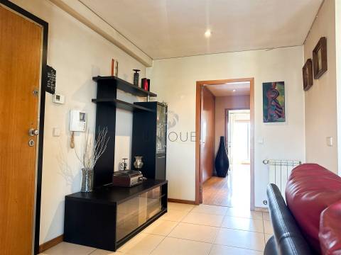 Apartamento T2 com Terraço e Garagem Fechada – Ferreiros, Amares | Perto de Braga