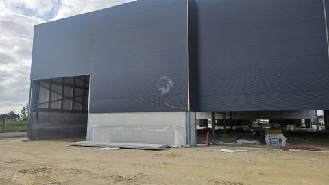 Armazém Novo - Zona Industrial de Taboeira
