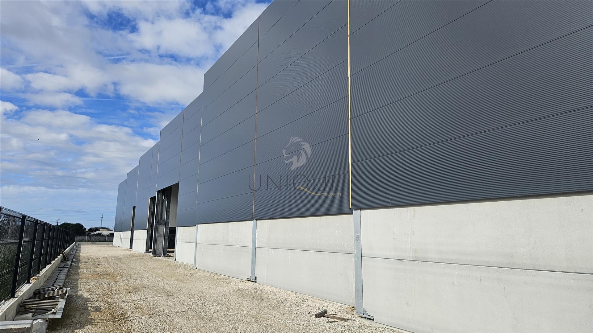 Armazém Novo - Zona Industrial de Taboeira