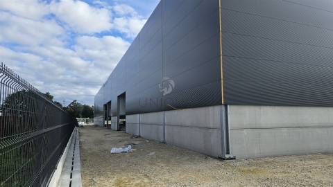 Armazém Novo - Zona Industrial de Taboeira