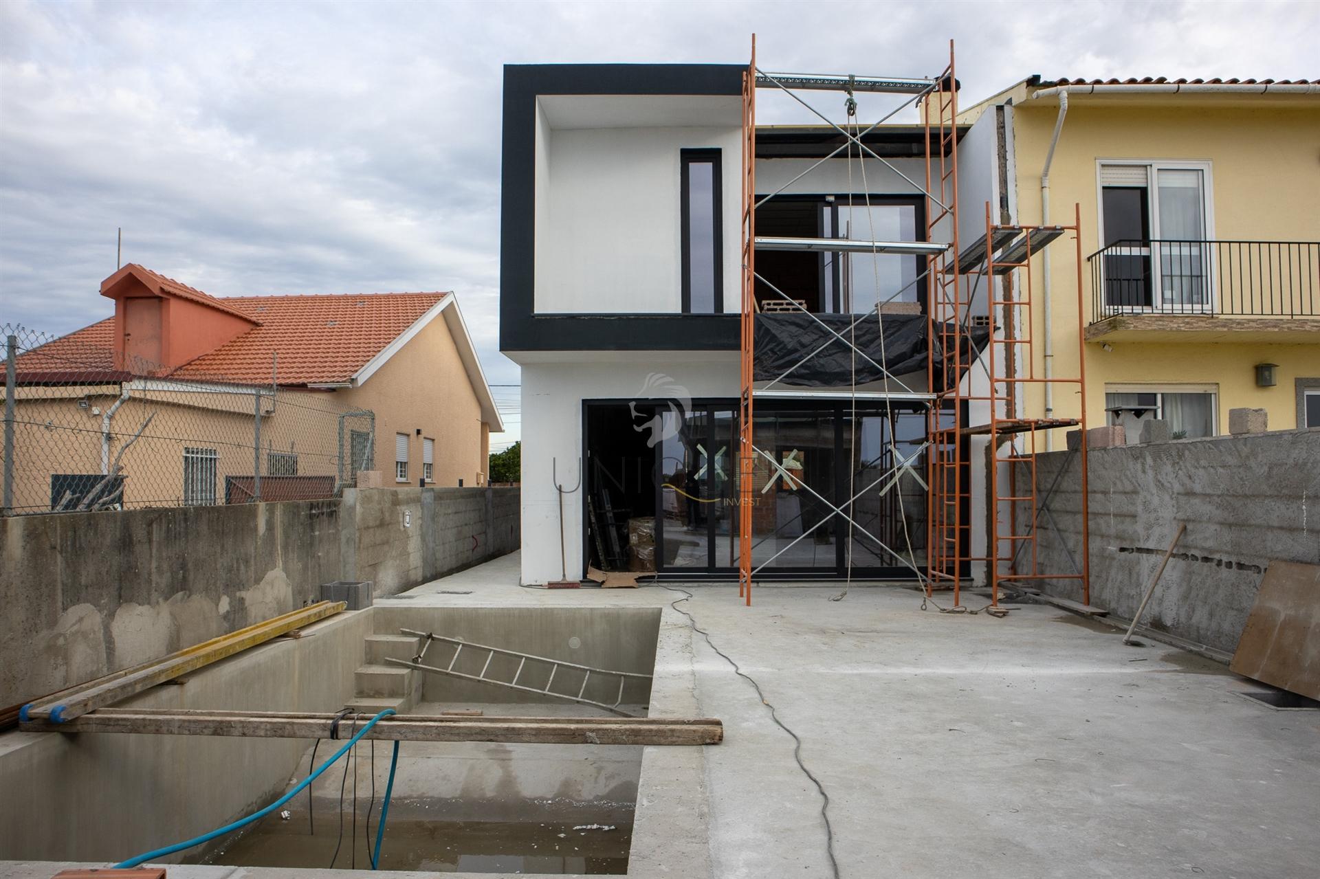 Moradia T4 com piscina na Gafanha do Carmo | Acesso à Ria de Aveiro