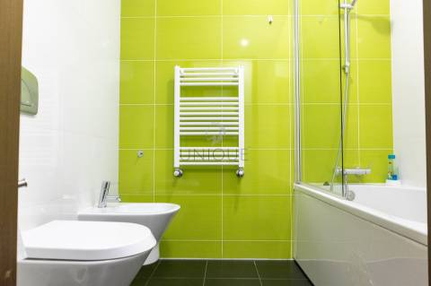 Apartamento T2 com garagem e arrumos no centro de Aveiro