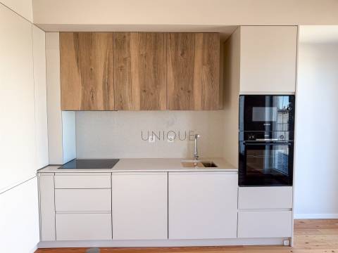 Apartamento T1 novo na zona histórica do centro da cidade de Aveiro.