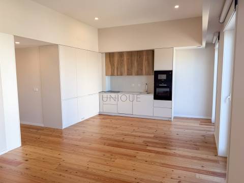 Apartamento T1 novo na zona histórica do centro da cidade de Aveiro.