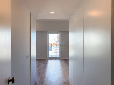 Apartamento T1 novo na zona histórica do centro da cidade de Aveiro.