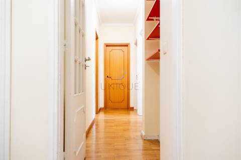 Apartamento T2 Venda em Ramalde,Porto