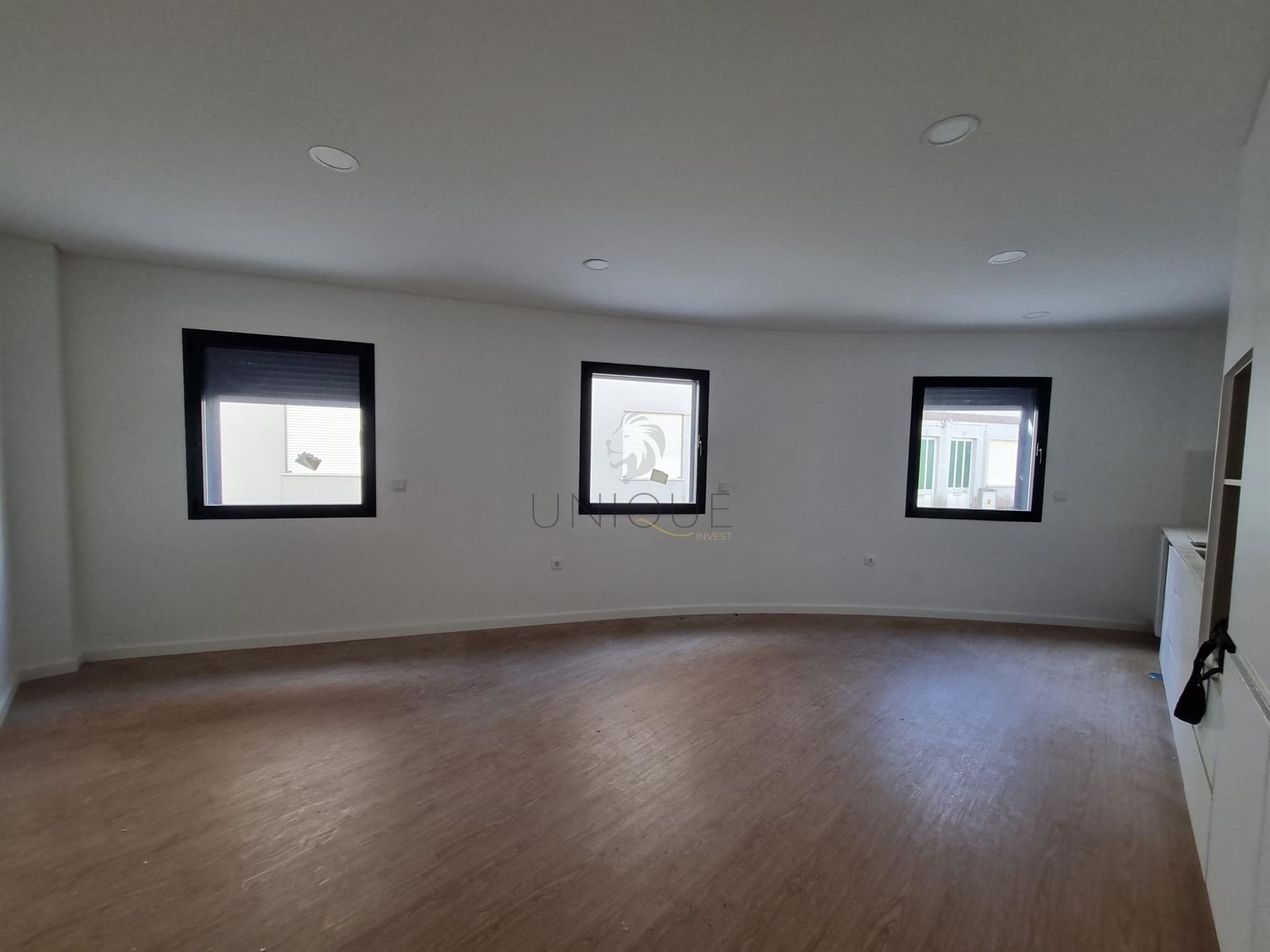 T1 Novo em Esgueira | Áreas Acima da Média + Garagem