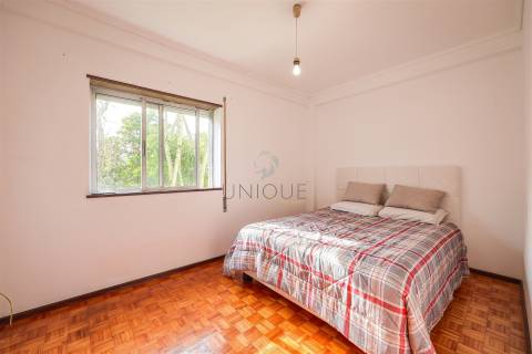 Apartamento T3 com arrumo em Azurva - Aveiro