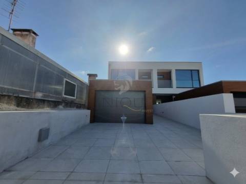 Moradia T4 Venda em Aradas,Aveiro