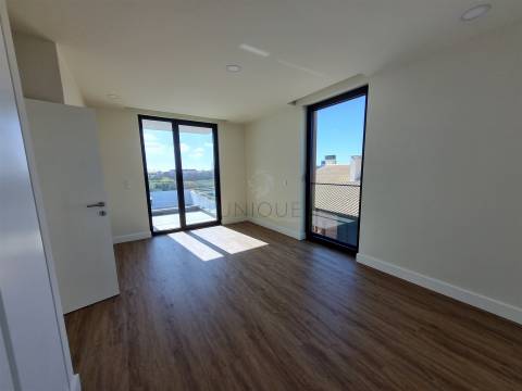 Moradia T4 Moderna a poucos minutos do Centro de Aveiro