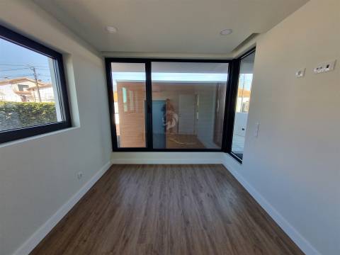 Moradia T4 Moderna a poucos minutos do Centro de Aveiro