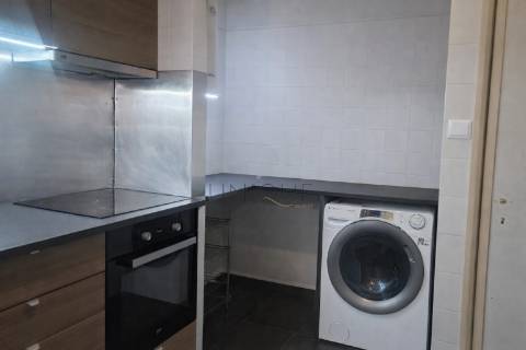 Apartamento T3 em Azurva com arrumo
