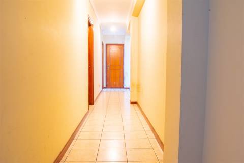 Apartamento T4 Venda em Oliveira do Bairro,Oliveira do Bairro