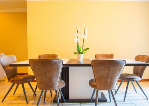 Apartamento T4 Venda em Oliveira do Bairro,Oliveira do Bairro