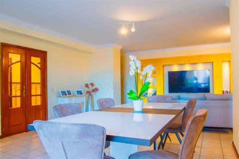 Apartamento T4 Venda em Oliveira do Bairro,Oliveira do Bairro