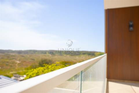 Moradia Isolada T4+1 com Piscina | Nova Construção | Praia da Costa Nova