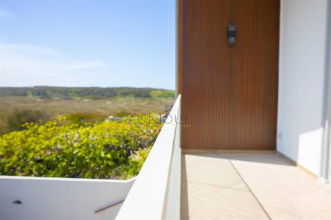 Moradia Isolada T4+1 com Piscina | Nova Construção | Praia da Costa Nova