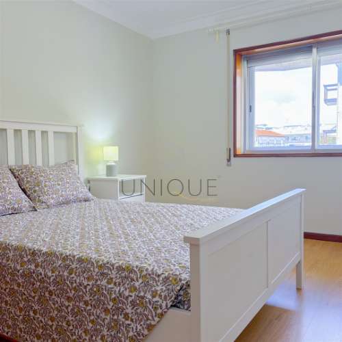 Apartamento T2 Arrendamento em Ramalde,Porto