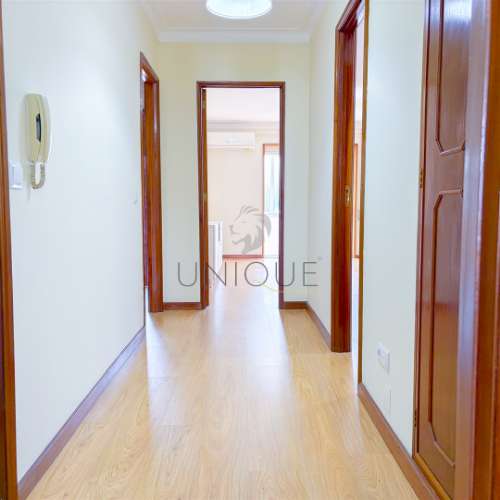 Apartamento T2 Arrendamento em Ramalde,Porto