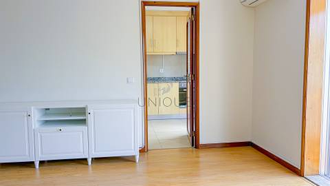 Apartamento T2 Arrendamento em Ramalde,Porto