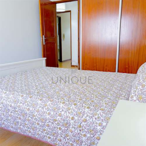 Apartamento T2 Arrendamento em Ramalde,Porto