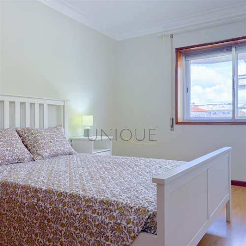 Apartamento T2 Arrendamento em Ramalde,Porto