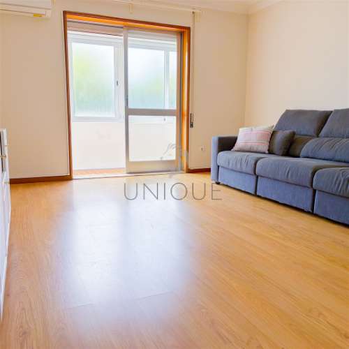 Apartamento T2 Arrendamento em Ramalde,Porto