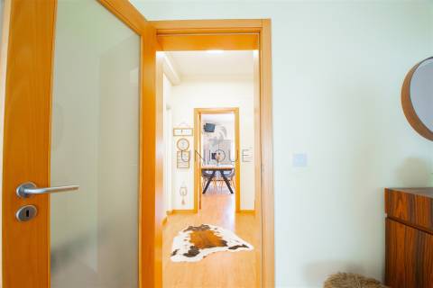 Moradia T3 com Suite, Jardim e Garagem Fechada | Próxima ao Centro de Aveiro