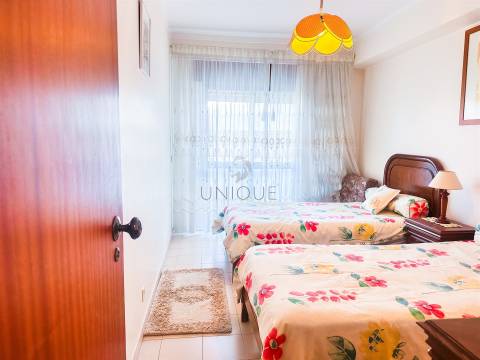 Apartamento T2 em Quarteira