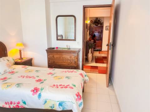 Apartamento T2 em Quarteira