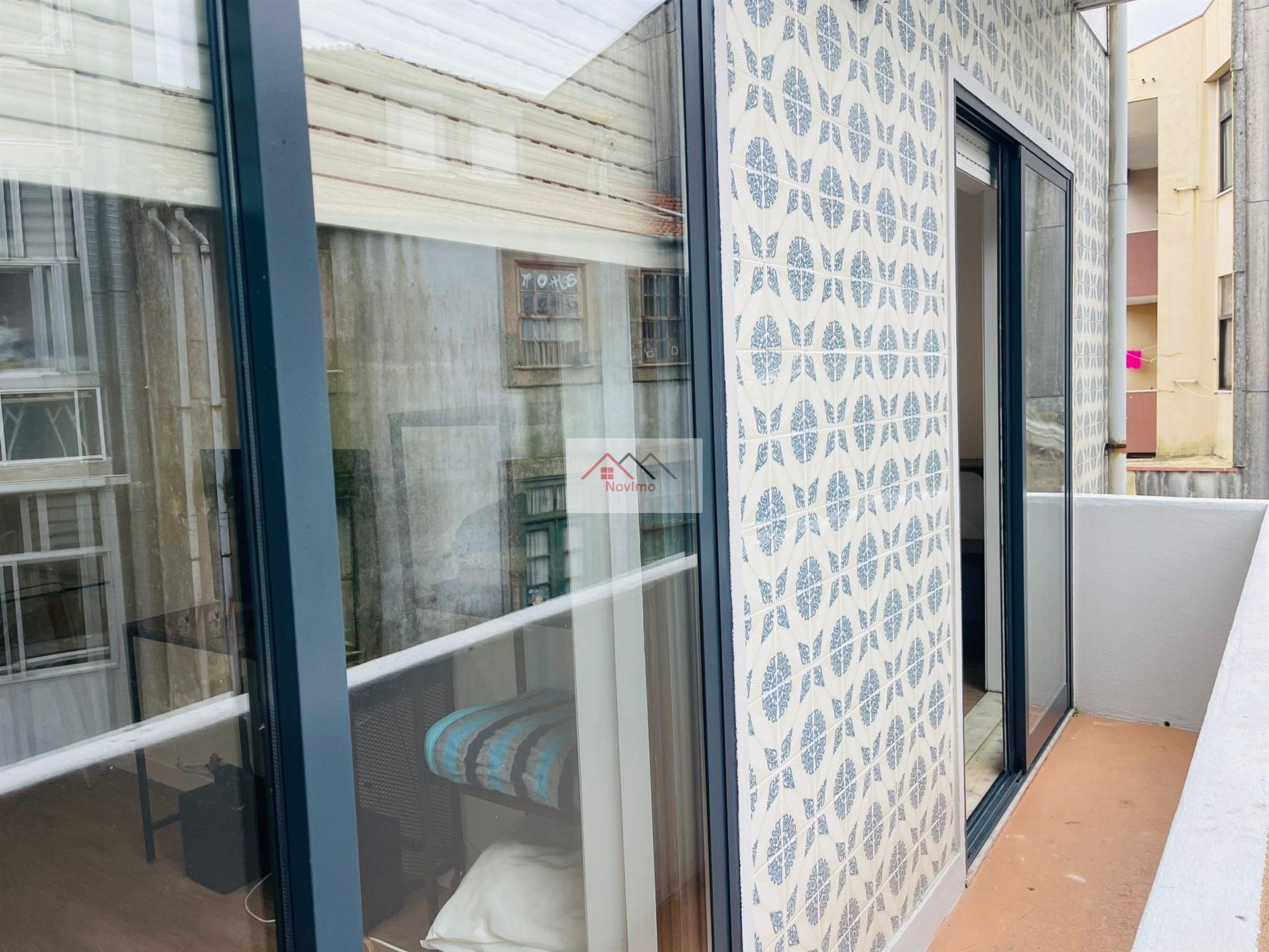 Apartamento T1 mobilado e equipado